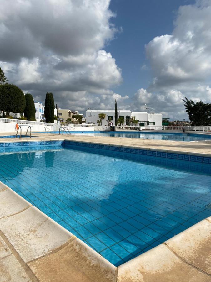 Mediterranean Sunset Apartment Klorakas Bagian luar foto
