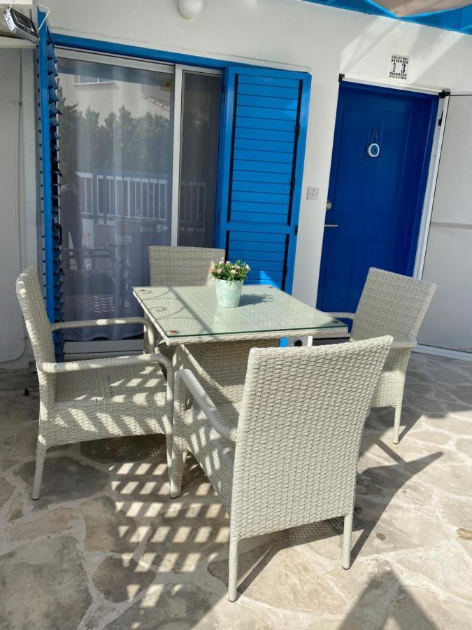 Mediterranean Sunset Apartment Klorakas Bagian luar foto